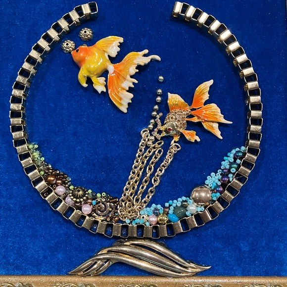 FRAMED JEWELRY ART COLLAGE IN STUNNING COLORS. HANDMADE UNIQUE OOAK GIFT 🎁 IDEA - Picture 3 of 13